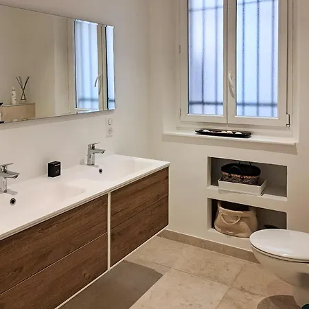 Superb 3br With Ac Sea View Private Garden Parking- Benakey * 戛纳
