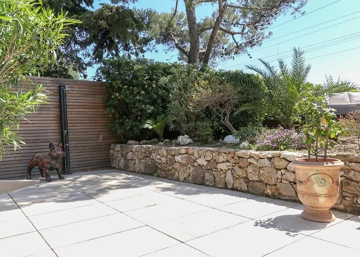 Superb 3br With Ac Sea View Parking And Garden - Benakey Cannes