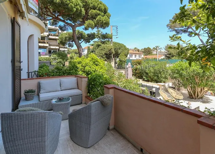 Superb 3br With Ac Sea View Parking And Garden - Benakey Apartamento *