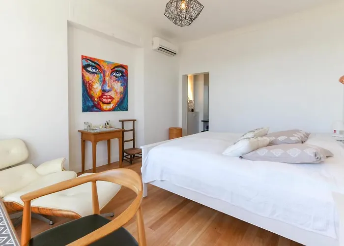 Superb 3br With Ac Sea View Parking And Garden - Benakey Cannes