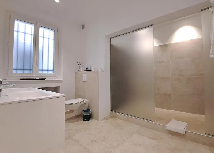 Apartamento Superb 3br With Ac Sea View Parking And Garden - Benakey