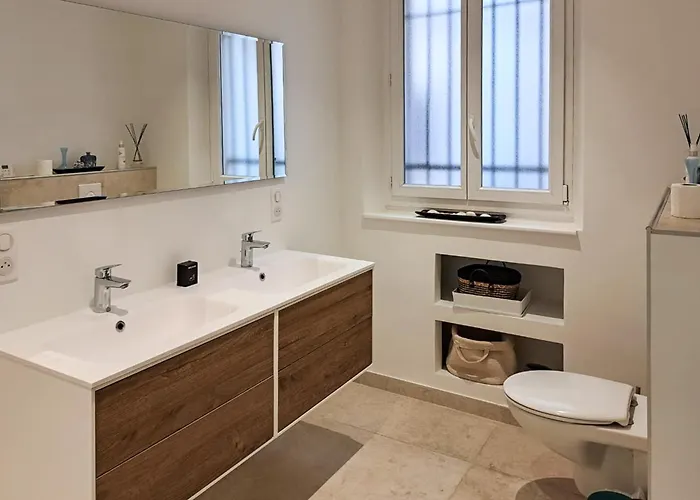 Superb 3br With Ac Sea View Parking And Garden - Benakey Cannes